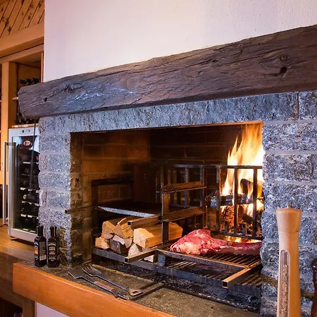 Cheminee 3* زيرمات